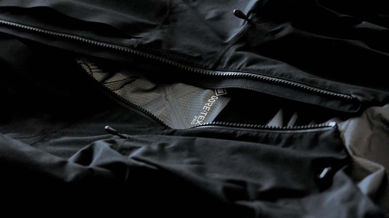 Acronym | Tilak | GORE-TEX — frame 12