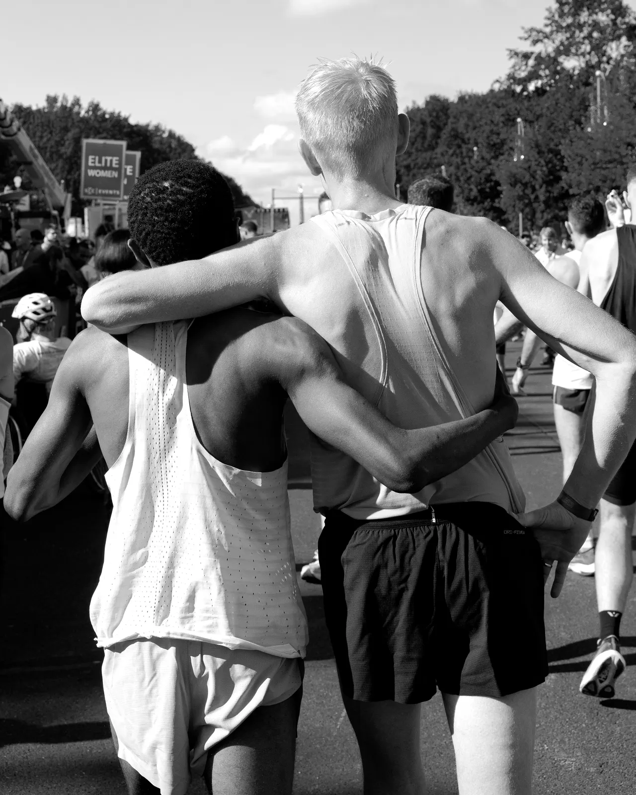 Berlin Marathon | BMW — frame 18