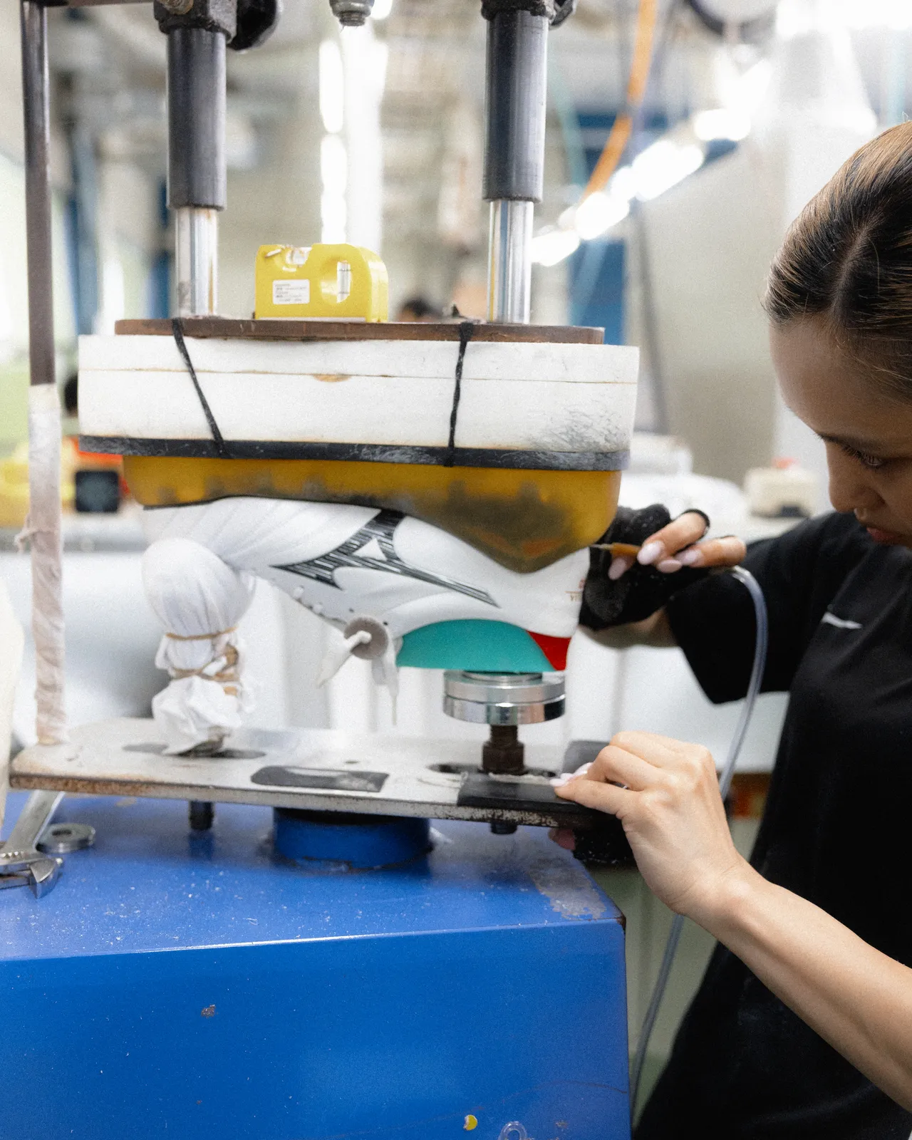 Mizuno | Japan Factory — frame 46