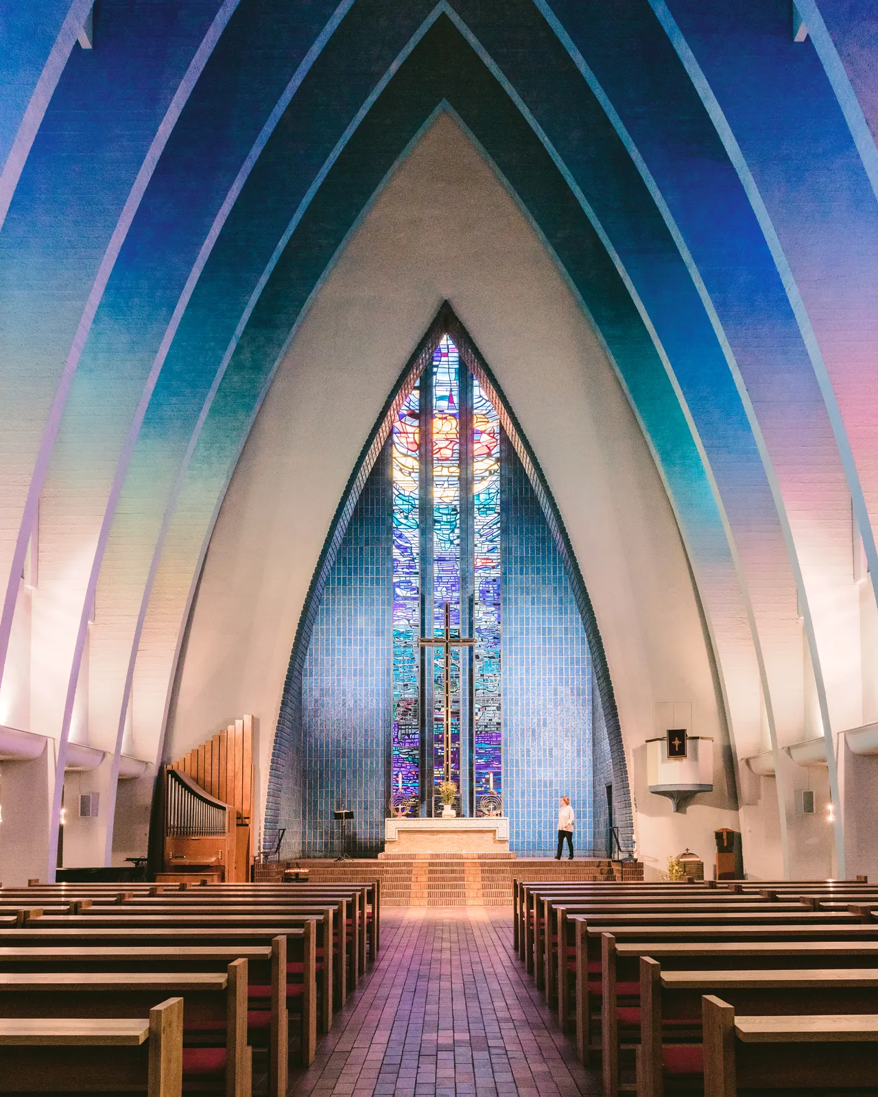 Churches — frame 9