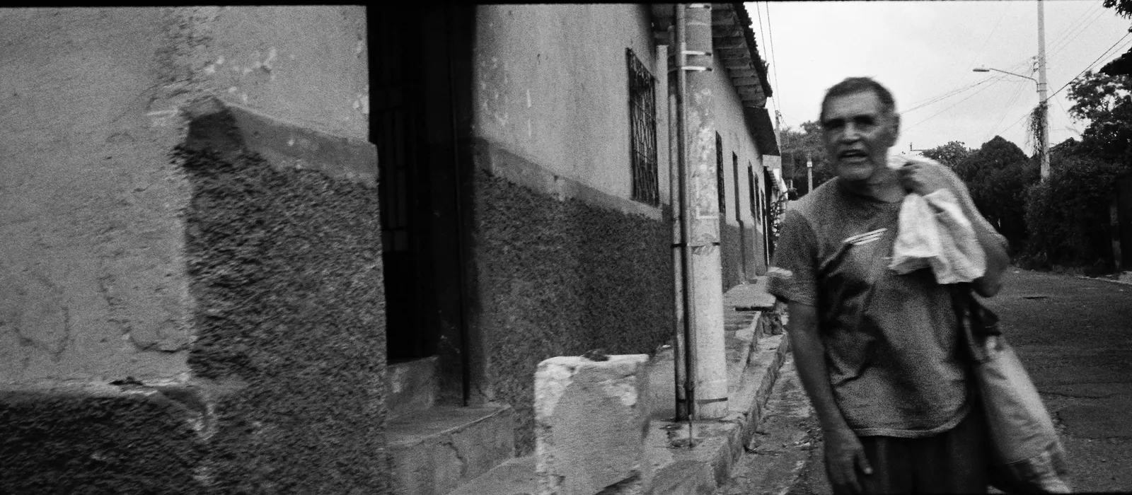 El Salvador — frame 3
