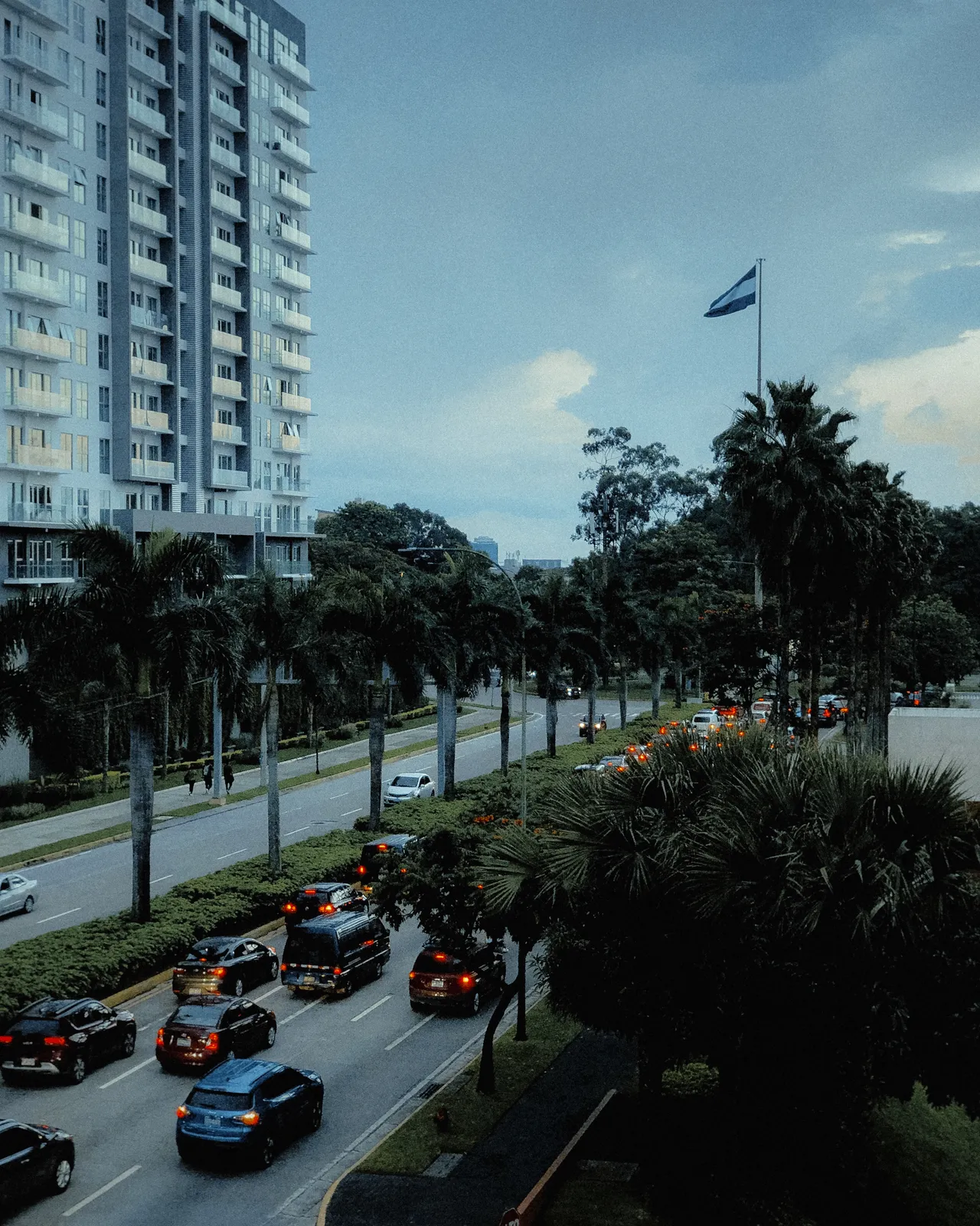 El Salvador — frame 16