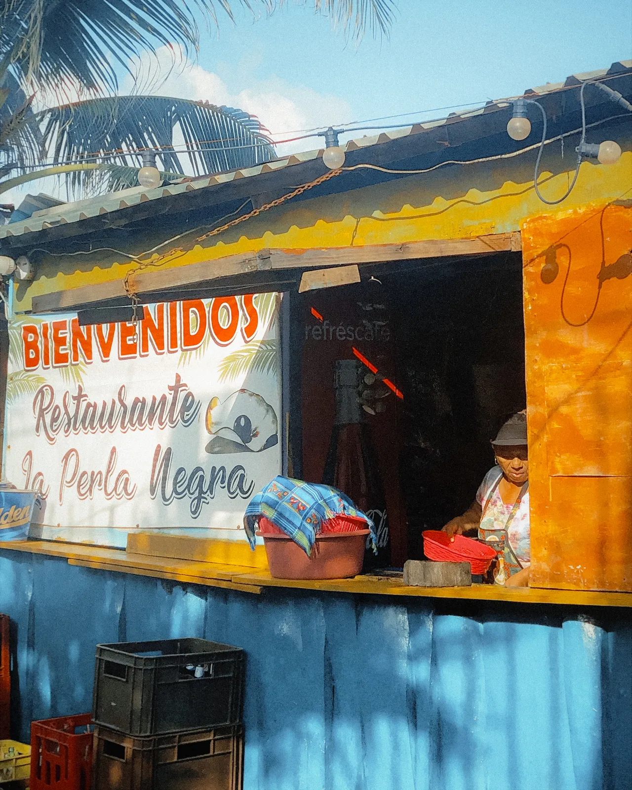 El Salvador — frame 23