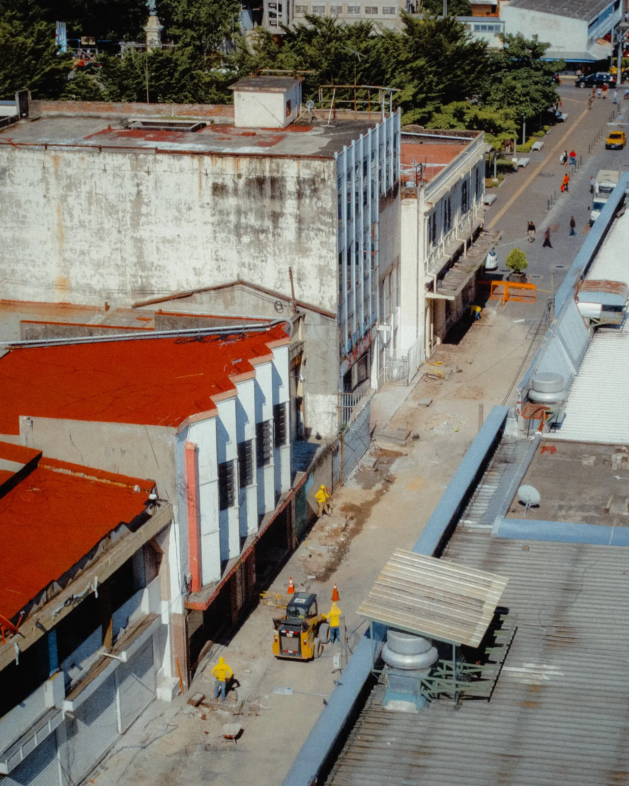 El Salvador — frame 64