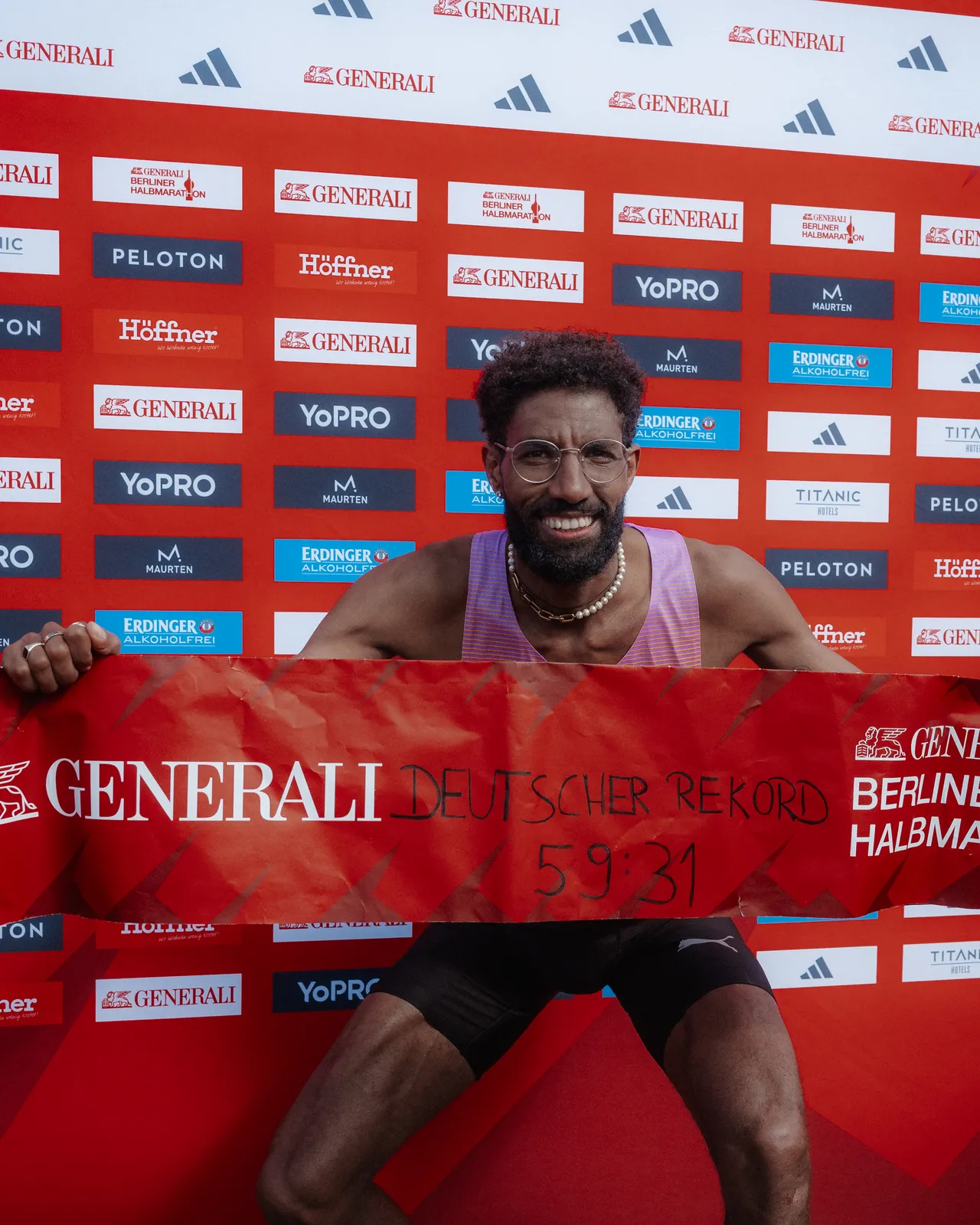 Berlin Half Marathon 2025 — frame 3