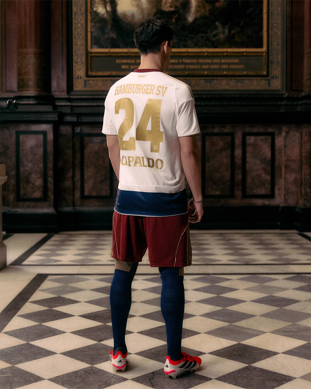 HSV Sondertrikot — frame 6