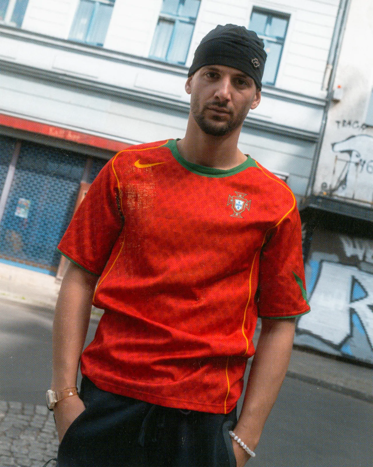 Nike Total 90 — Berlin — frame 7