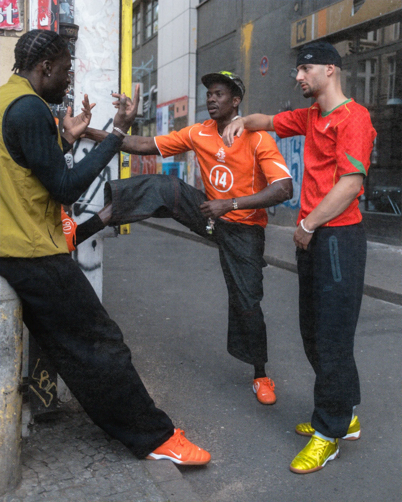 Nike Total 90 — Berlin — frame 8