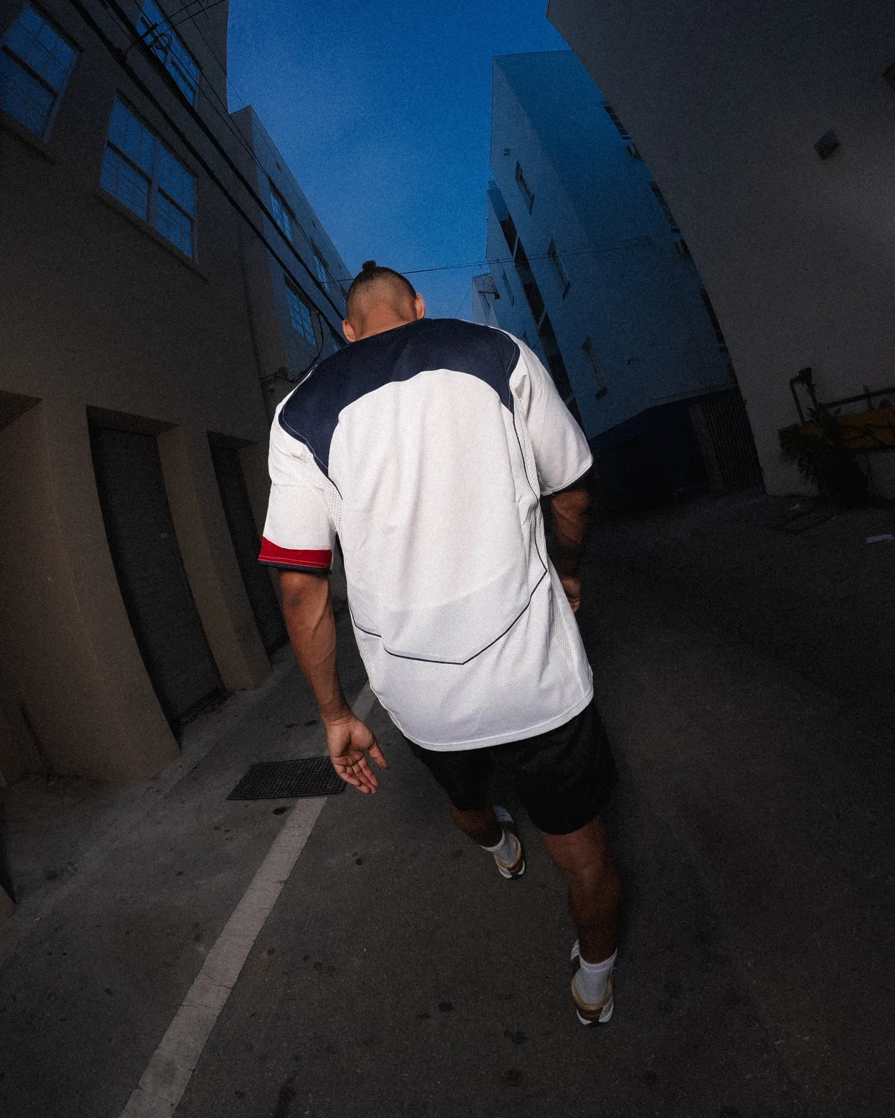 Nike Total 90 — Miami — frame 13