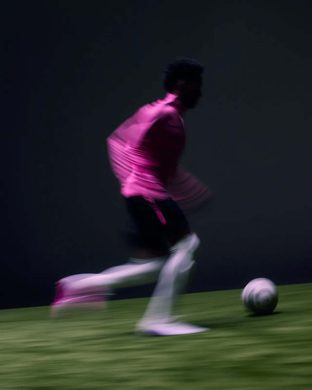 Nike × Estêvão — frame 9