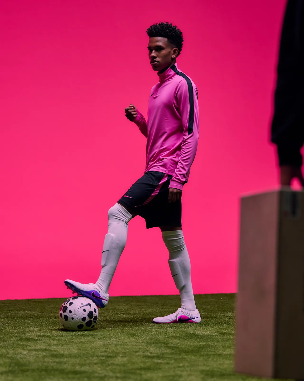Nike × Estêvão — frame 12