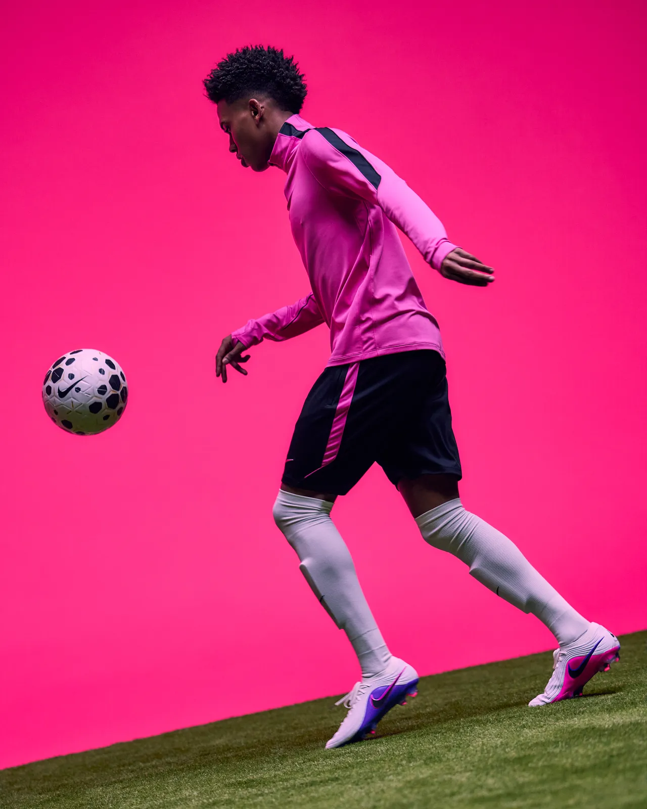 Nike × Estêvão — frame 14