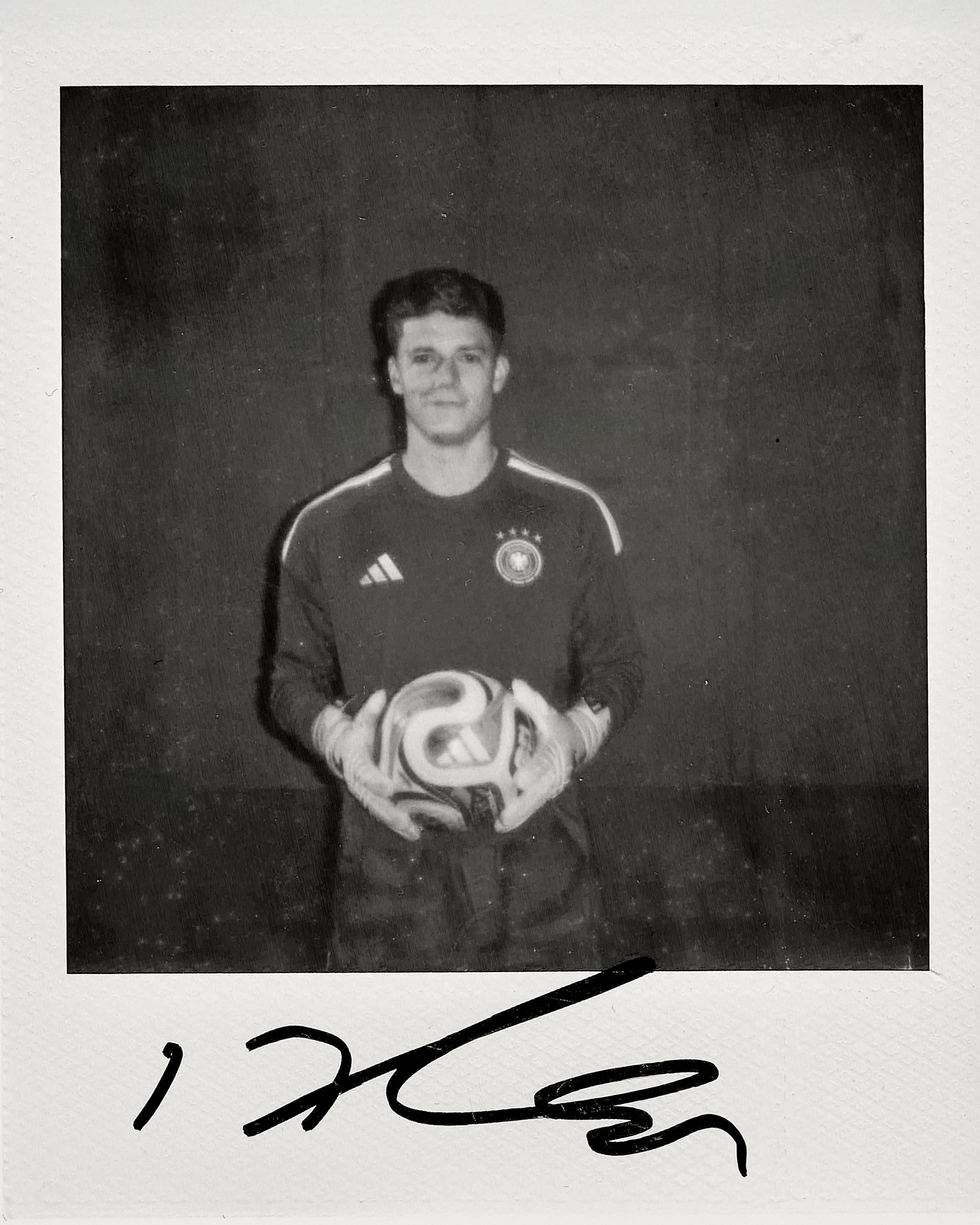 Polaroid 7